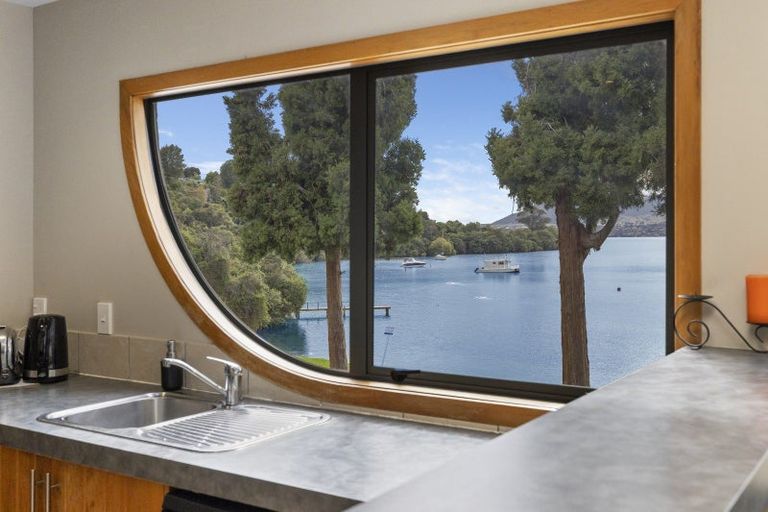 Photo of property in 2/870 Acacia Bay Road, Acacia Bay, Taupo, 3330