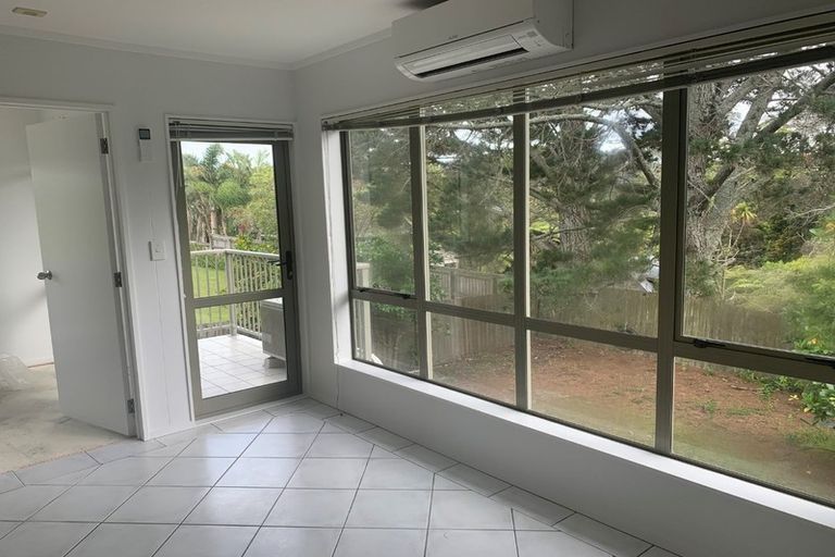 Photo of property in The Haven, 25/120 Beach Haven Road, Beach Haven, Auckland, 0626