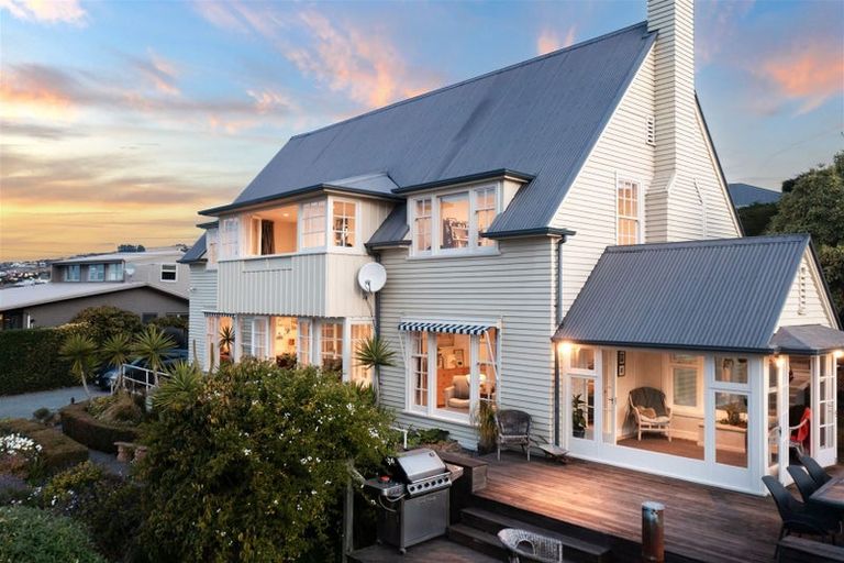 Photo of property in 40 Major Hornbrook Road, Mount Pleasant, Christchurch, 8081