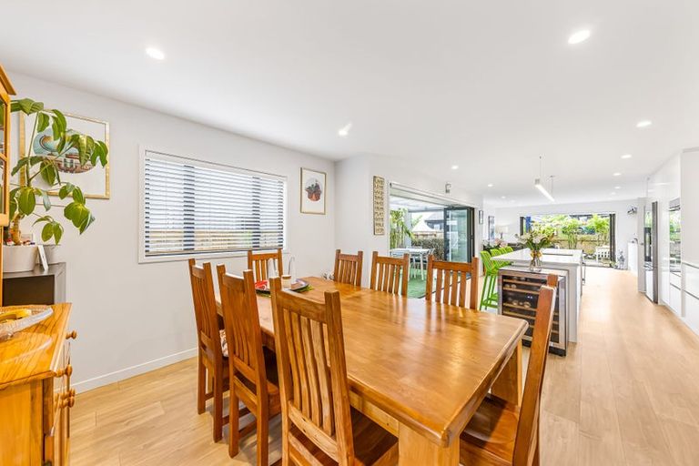 Photo of property in 8 Makete Crescent, Hobsonville, Auckland, 0618
