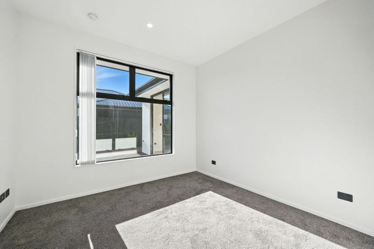 Photo of property in 39 Whitburn Avenue, Halswell, Christchurch, 8025