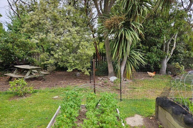 Photo of property in 7 Point Bush Road, Waimate, 7924