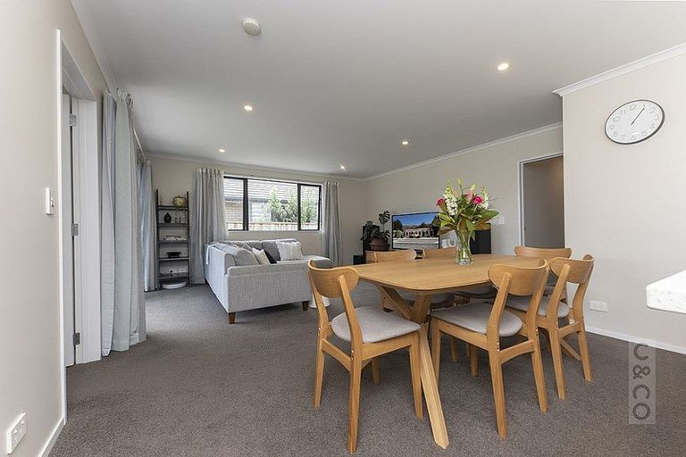 Photo of property in 12 Turpin Road, Riverhead, 0820