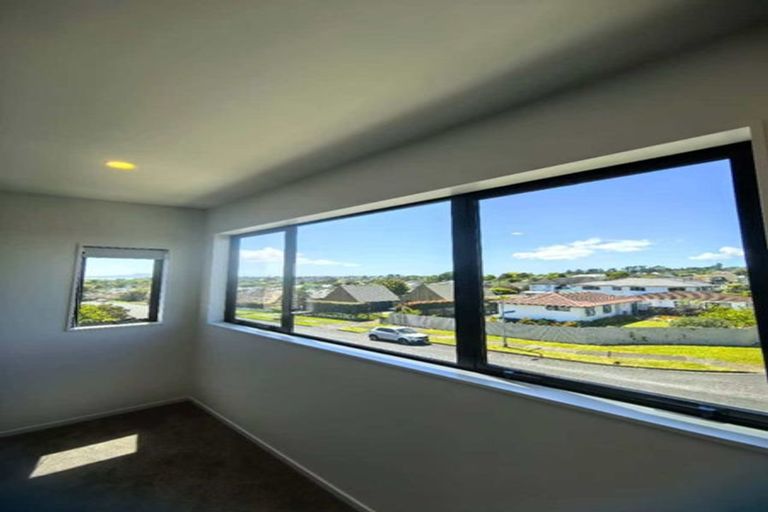 Photo of property in 12 Clementine Place, Bucklands Beach, 2014