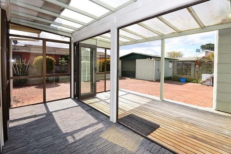 Photo of property in 119 Riverside Road, Orewa, 0931
