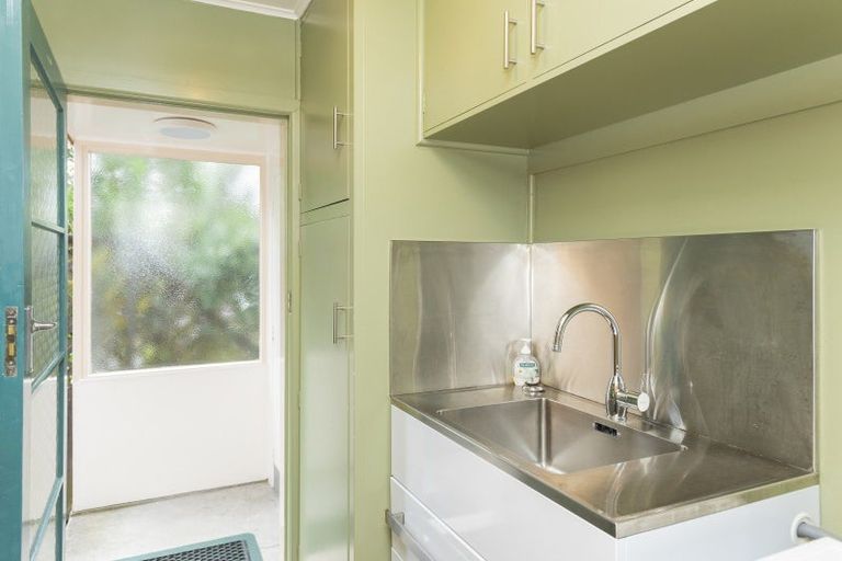 Photo of property in 15 Riverside Road, Whataupoko, Gisborne, 4010