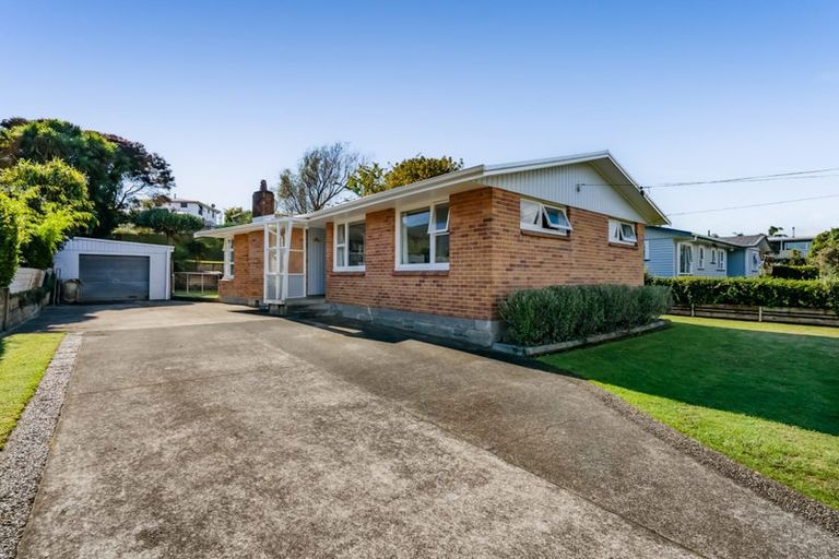 Photo of property in 17 Hua Street, Bell Block, New Plymouth, 4312