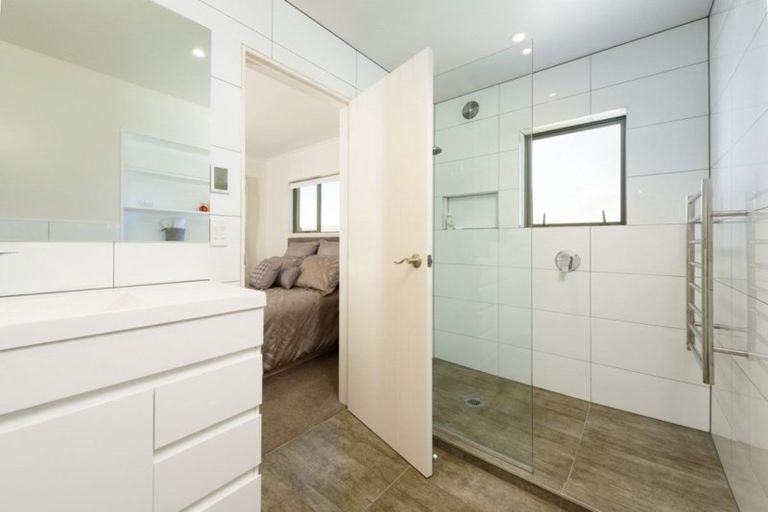 Photo of property in 305 Oceanbeach Road, Mount Maunganui, 3116