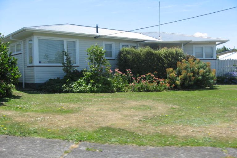 Photo of property in 8 Coronation Street, Feilding, 4702