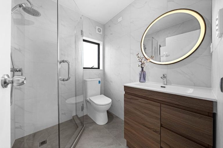 Photo of property in 40a Mason Street, New Lynn, Auckland, 0600