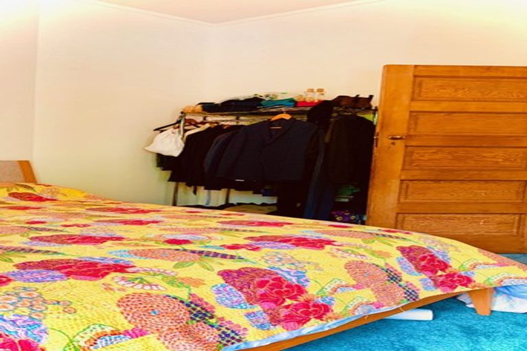 Photo of property in 6 Governor Road, Northland, Wellington, 6012