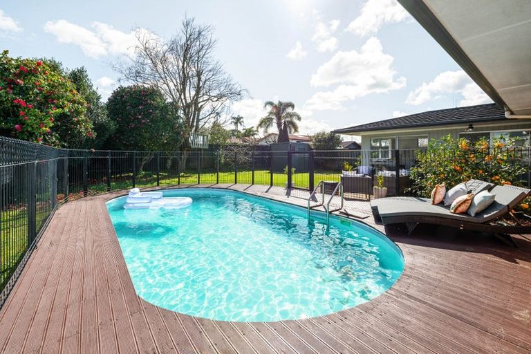 Photo of property in 25 Pulham Crescent, Queenwood, Hamilton, 3210