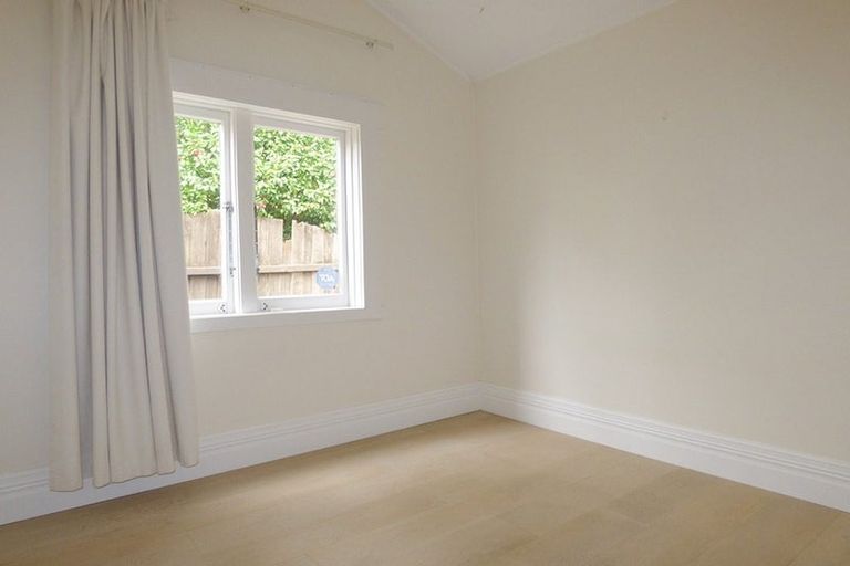 Photo of property in 83 Calgary Street, Mount Eden, Auckland, 1041