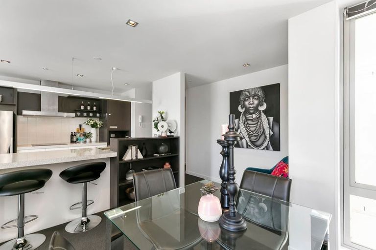 Photo of property in Republic2, 7g/11 Tennyson Street, Te Aro, Wellington, 6011