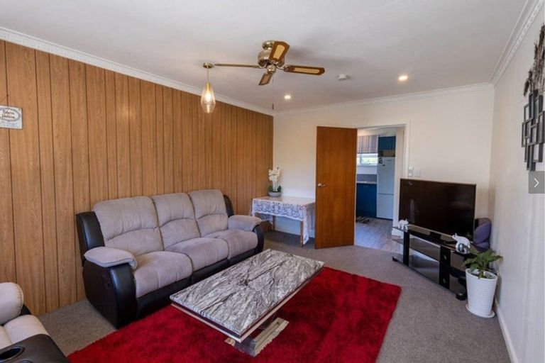 Photo of property in 2/120 Saint James Avenue, Papanui, Christchurch, 8053