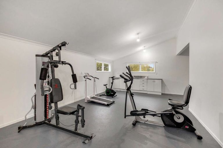 Photo of property in 674 Kelvin Grove Road, Kelvin Grove, Palmerston North, 4470