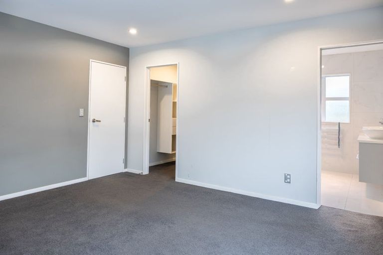 Photo of property in 140s Hepburn Road, Glendene, Auckland, 0602