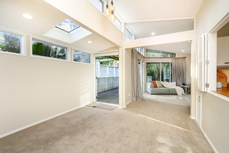 Photo of property in 196 Victoria Avenue, Hokowhitu, Palmerston North, 4410