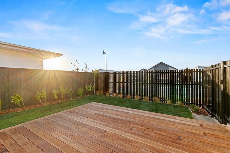 Photo of property in 9 Greystone Close, Halswell, 8025