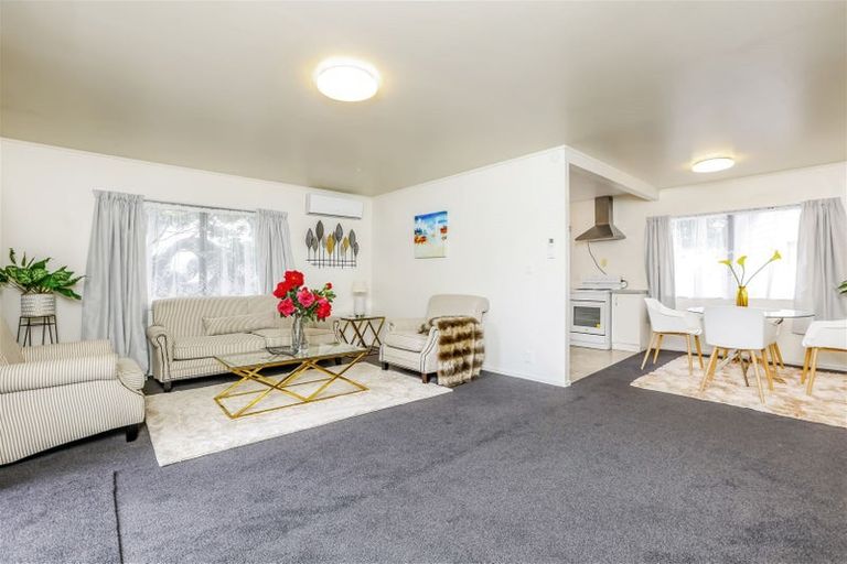 Photo of property in 2/101 Settlement Road, Papakura, 2110