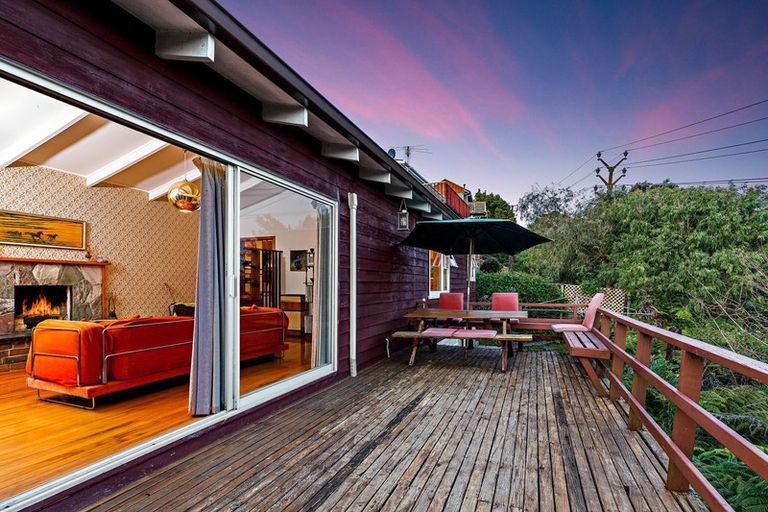 Photo of property in 61 Don Buck Road, Massey, Auckland, 0614