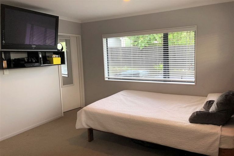 Photo of property in 43 Mili Way, Ranui, Auckland, 0612