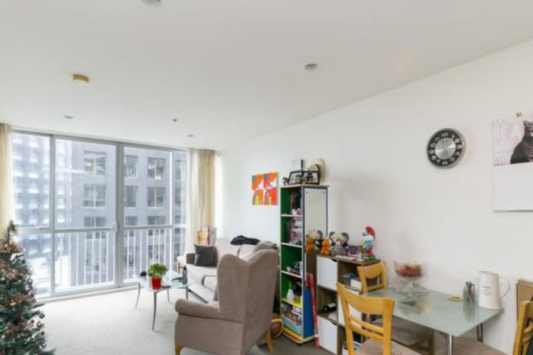 Photo of property in Gilmer Terrace Car Park, 302/9 Gilmer Terrace, Wellington Central, Wellington, 6011