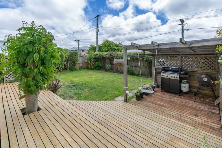 Photo of property in 16 Burke Street, Addington, Christchurch, 8024