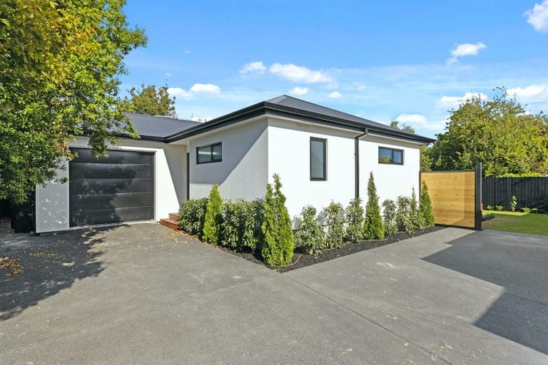Photo of property in 33 Flockton Street, Mairehau, Christchurch, 8013