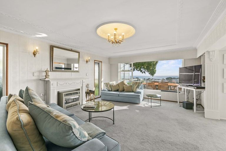 Photo of property in 156 Vivian Street, New Plymouth, 4310