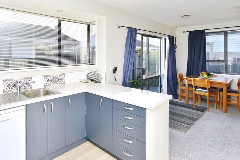 Photo of property in 2/14 Spencer Street, Addington, Christchurch, 8024