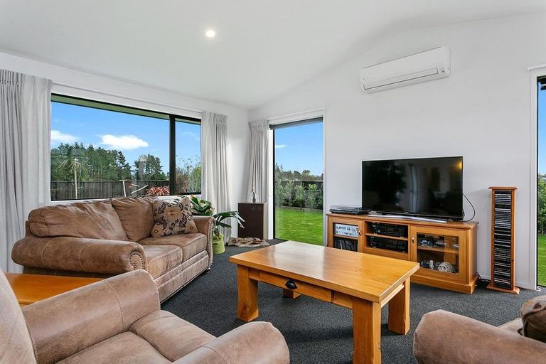 Photo of property in 55 Jarrett Terrace, Leamington, Cambridge, 3432