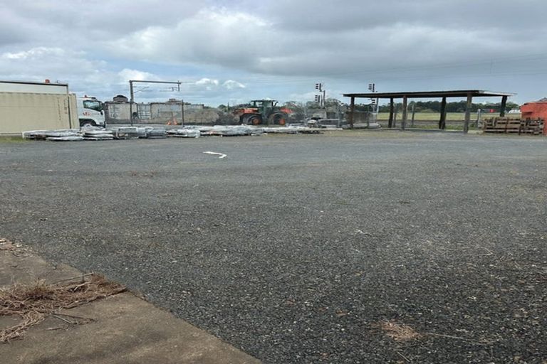 Photo of property in 201 Opaheke Road, Opaheke, Papakura, 2584