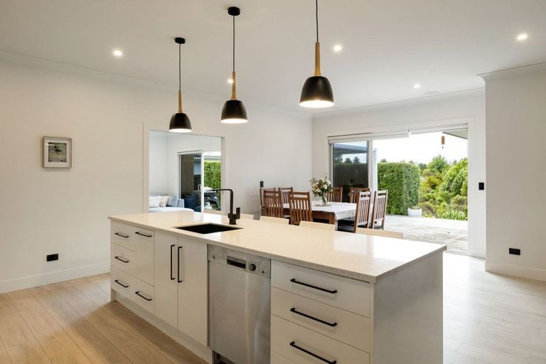 Photo of property in 18 Bos Crescent, Flagstaff, Hamilton, 3210