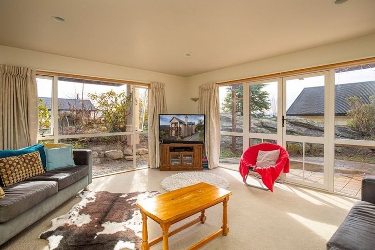 Photo of property in 37 Kamaka Crescent, Bridge Hill, Alexandra, 9320