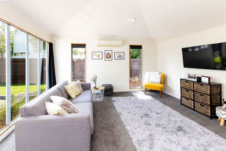 Photo of property in 1/725 Main Road North, Belfast, Christchurch, 8051