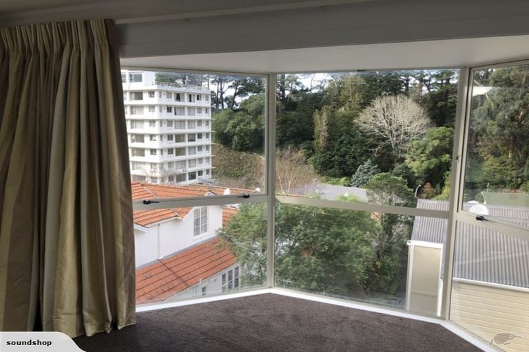 Photo of property in 14c Glenmore Street, Thorndon, Wellington, 6011