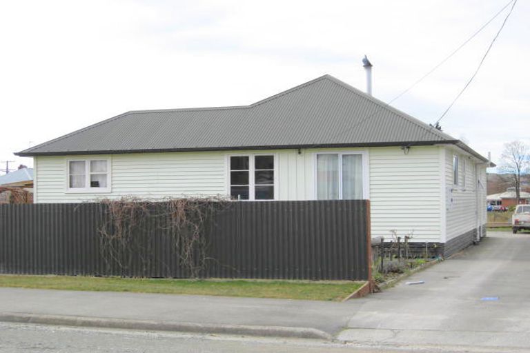 Photo of property in 38 Gillingham Street, Fairlie, 7925