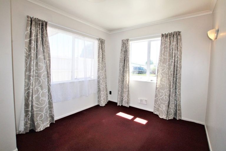 Photo of property in 148 Russell Road, Manurewa, Auckland, 2102