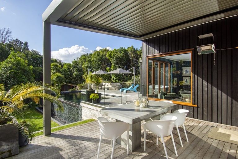 Photo of property in 19 Oceana Drive, Welcome Bay, Tauranga, 3175