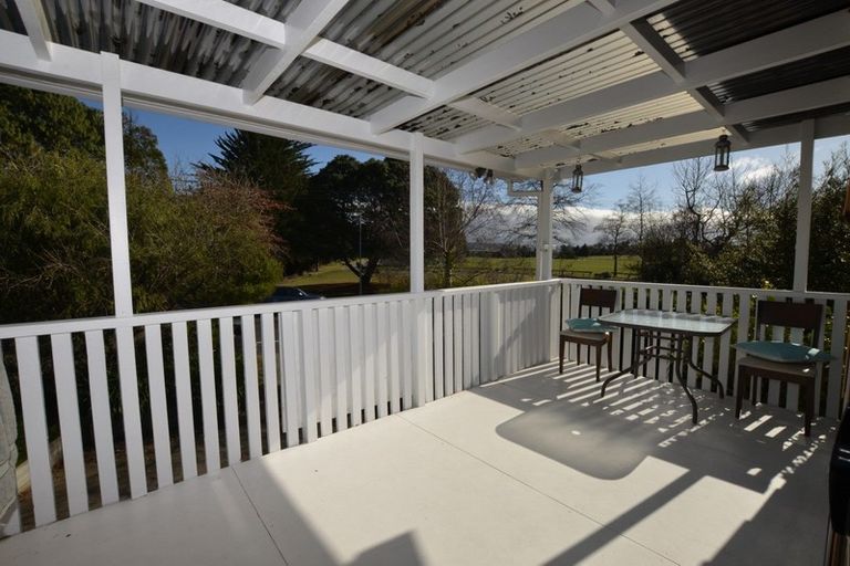 Photo of property in 30 Invergarry Road, Hilltop, Taupo, 3330