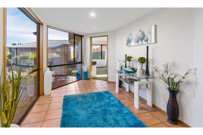 Photo of property in 38 Temple Crescent, Gleniti, Timaru, 7910