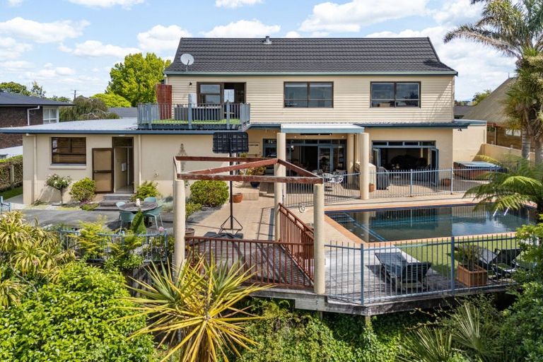 Photo of property in 10 Grassy Downs Place, St Andrews, Hamilton, 3200