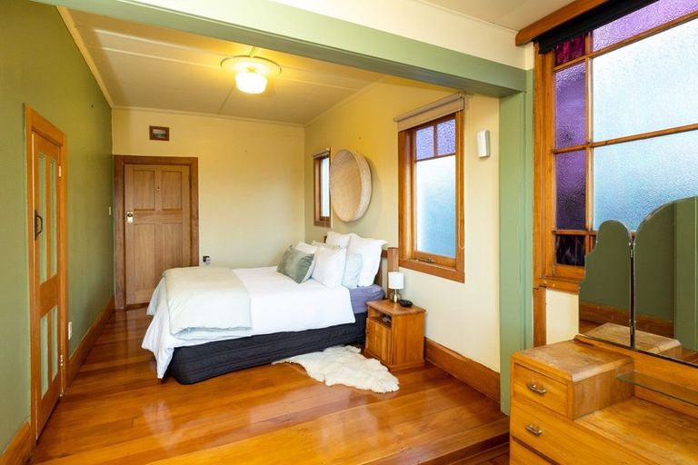 Photo of property in 42 Cameron Road, Bluff Hill, Napier, 4110