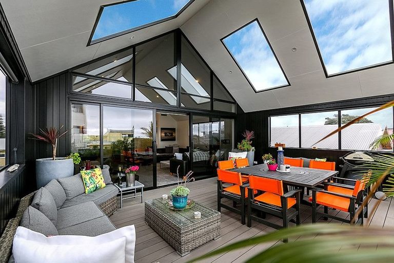 Photo of property in 39 Buller Street, New Plymouth, 4310