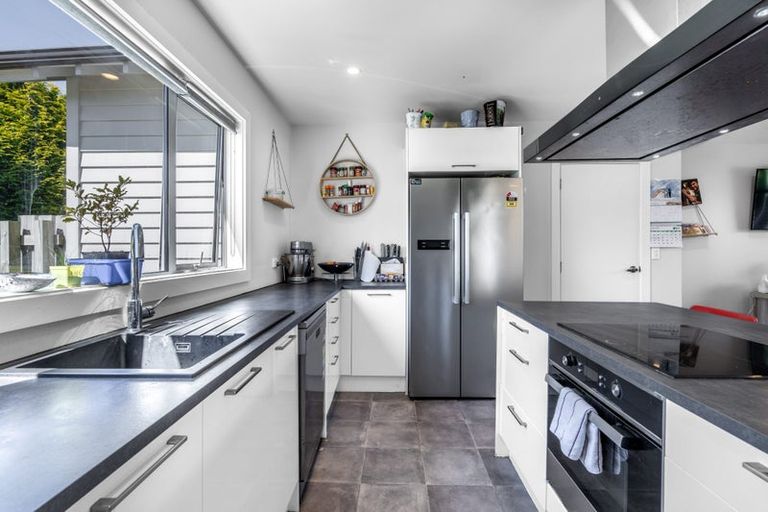 Photo of property in 389 Elles Road, Strathern, Invercargill, 9812