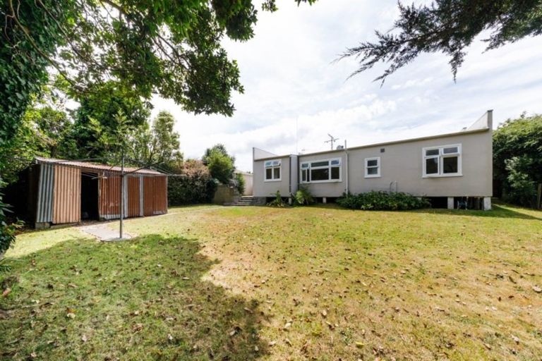 Photo of property in 9 Fagan Street, Bulls, 4818