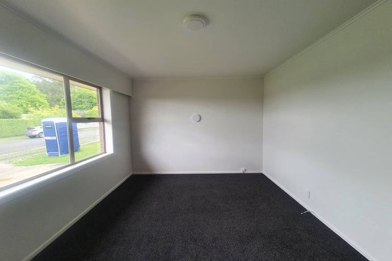Photo of property in 10 Resthill Crescent, Glenview, Hamilton, 3206