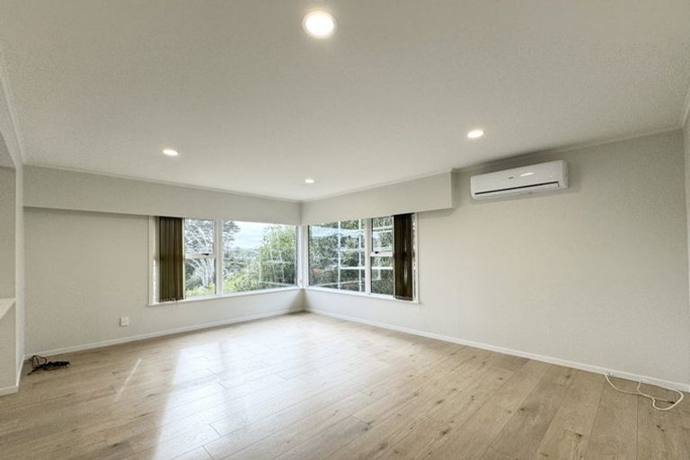 Photo of property in 1/97 Archers Road, Hillcrest, Auckland, 0629