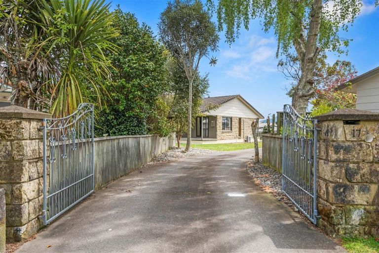 Photo of property in 17 Te Ana Place, Lynmore, Rotorua, 3010